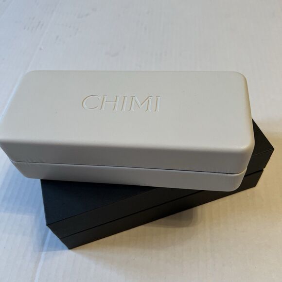 Chimi 08.2 / Veronica Beard Havana Sunglasses NWT/ Great gift main image 4